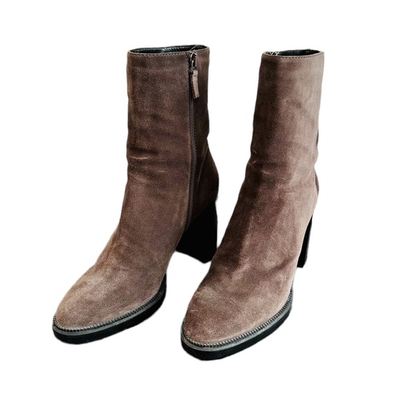Aquatalia Suede High Heel booties, Ines Style, Size 10 - Picture 2 of 7